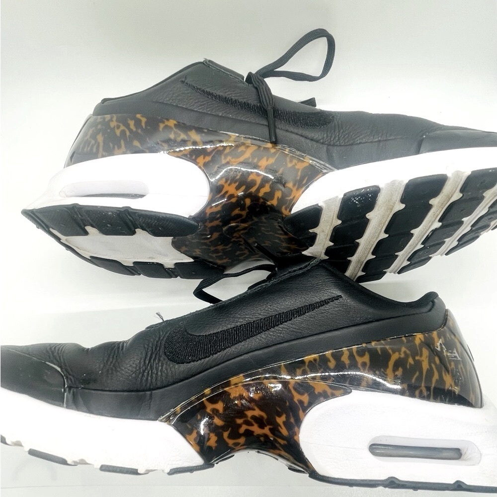 Nike Air Max Jewell Women’s 9.5 Black and Brown Leopard Tortoiseshell sneakers